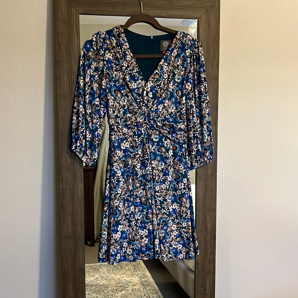 NWOT Vince Camuto Jersey Mini Dress Blue Floral